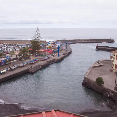 Downtown With Teide & Beach Views From Balcony Apartment