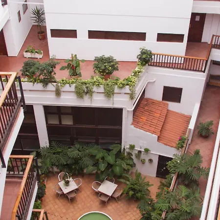 Downtown With Teide & Beach Views From Balcony Daire